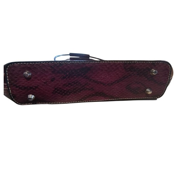 Unique Retro Burgundy Snakeskin Style Fan Shape Handbag‎ Women's - Picture 4 of 11